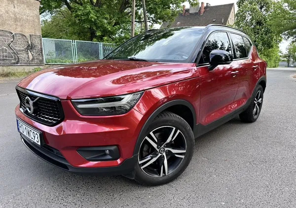 volvo xc 40 Volvo XC 40 cena 129000 przebieg: 54000, rok produkcji 2018 z Poznań